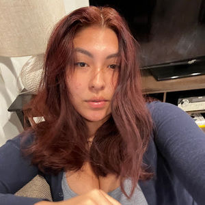 Meet your Posher, Camila